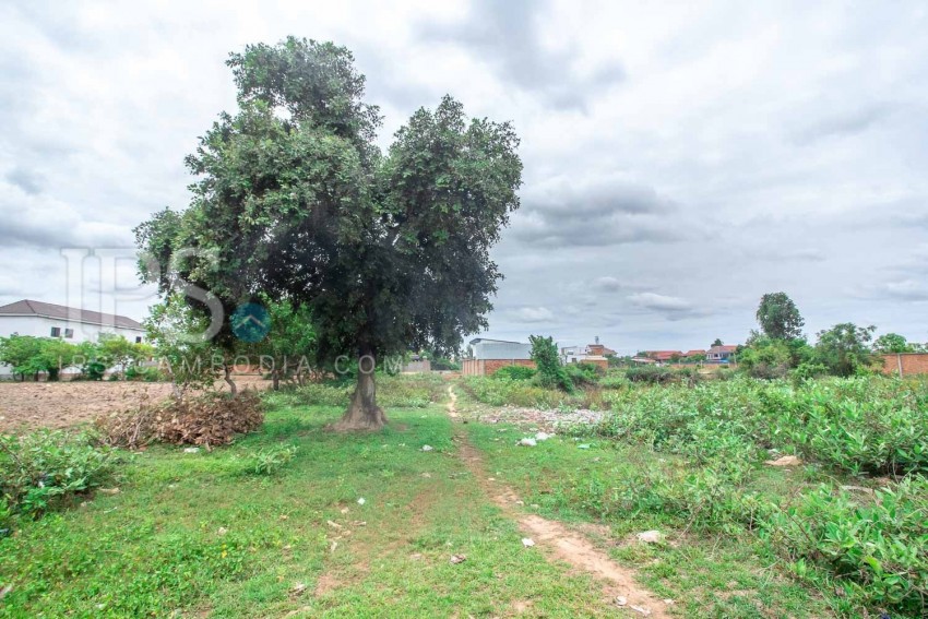 2400 Sqm Land For For Sale - Svay Dangkum, Siem Reap