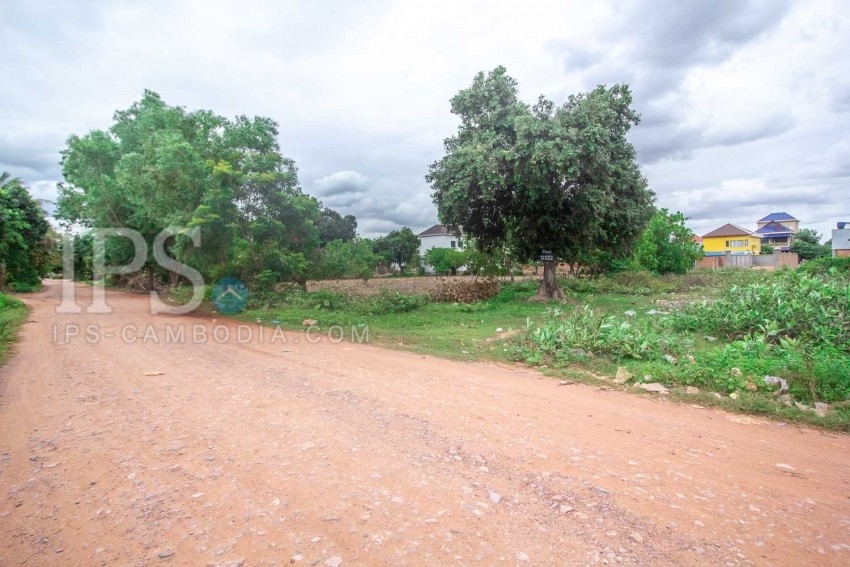 2400 Sqm Land For For Sale - Svay Dangkum, Siem Reap