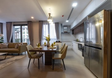 2 Bedroom Serviced Apartment For Rent - BKK1, Phnom Penh thumbnail