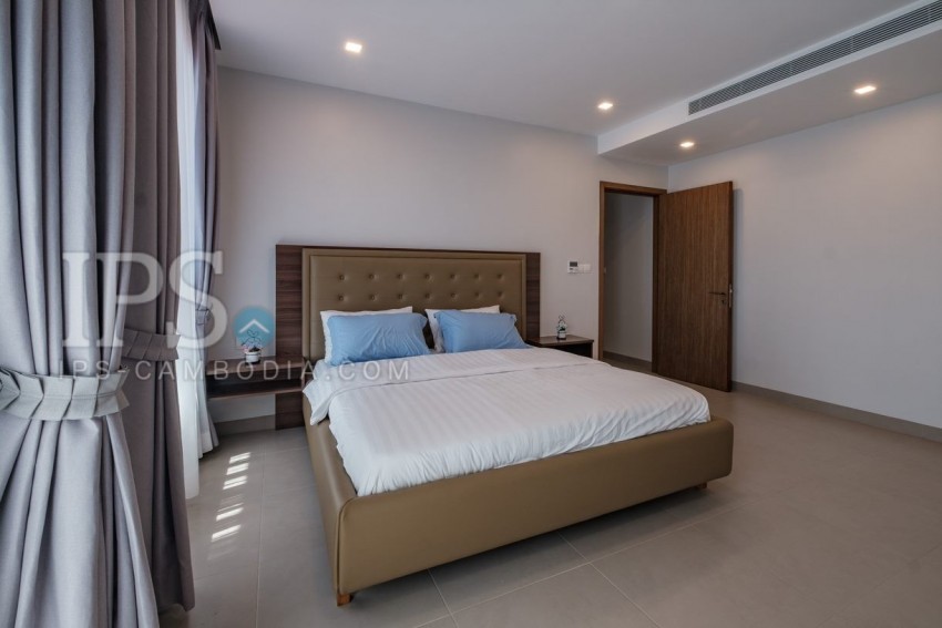 3 Bedroom Serviced Apartment For Rent - BKK1, Phnom Penh