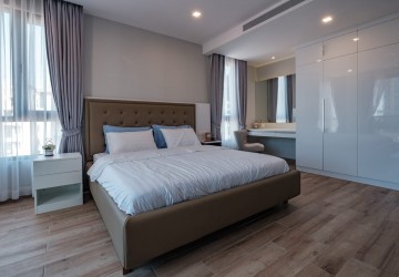 3 Bedroom Serviced Apartment For Rent - BKK1, Phnom Penh thumbnail