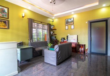 12 Bedroom Guesthouse For Sale - Night Market Area, Siem Reap thumbnail