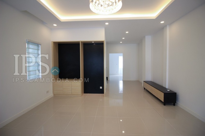 4 Bedroom House For Rent - Arata Garden, Phnom Penh