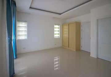 4 Bedroom House For Rent - Arata Garden, Phnom Penh thumbnail