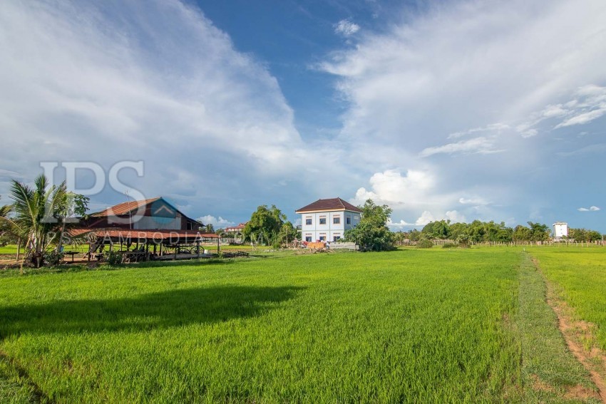  2016 Sqm Land For Sale - Svay Thom, Siem Reap