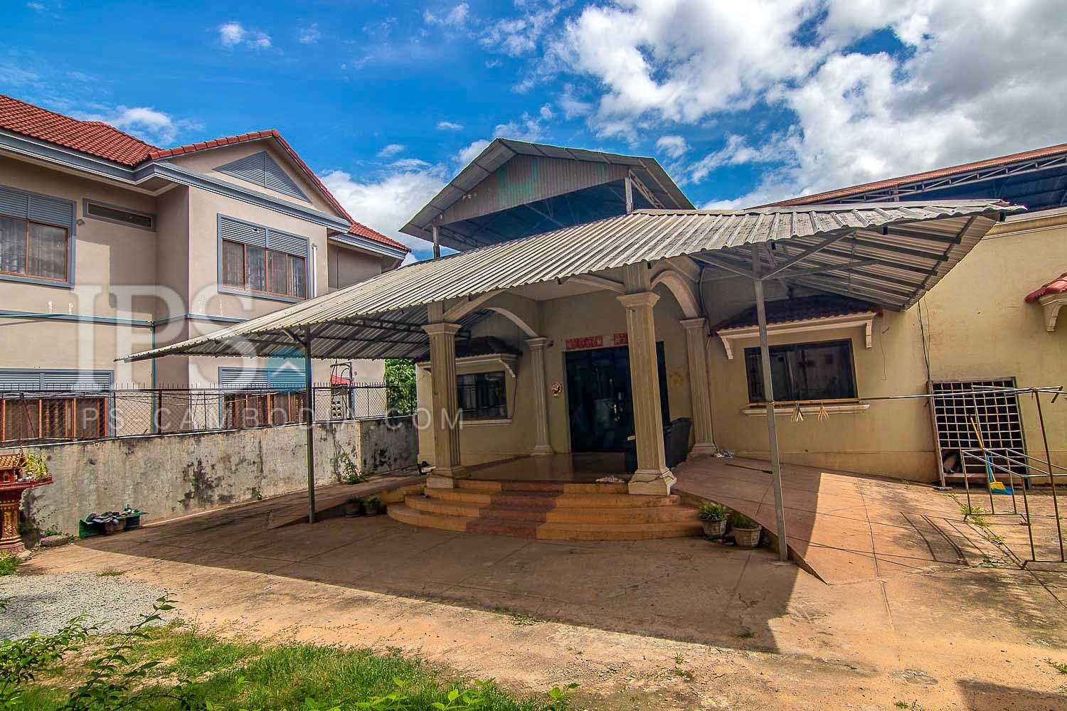 10 Bedroom House For Sale - Svay Dangkum, Siem Reap