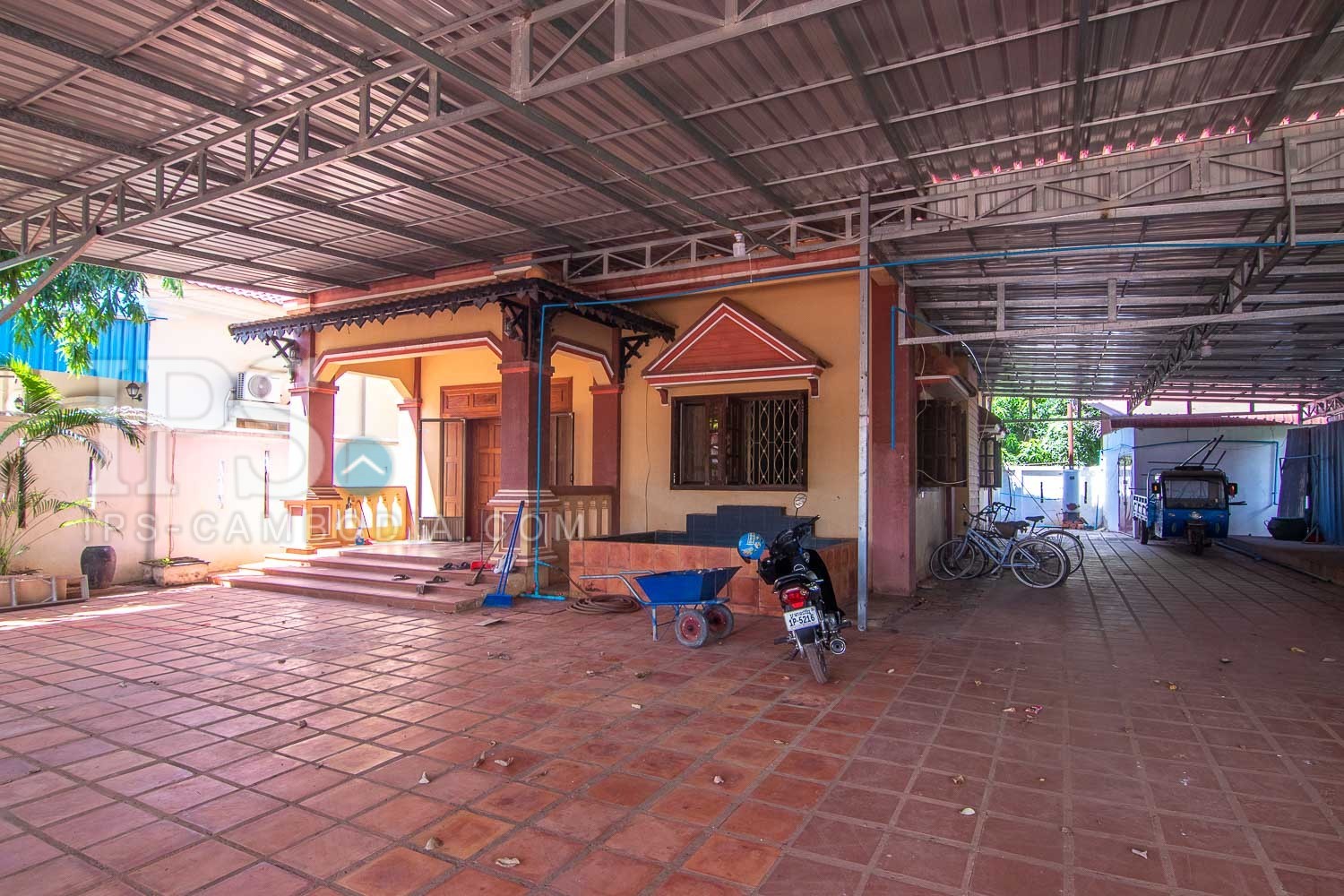 5 Bedroom Villa For Sale - Sala Kamreuk, Siem Reap - Image 13