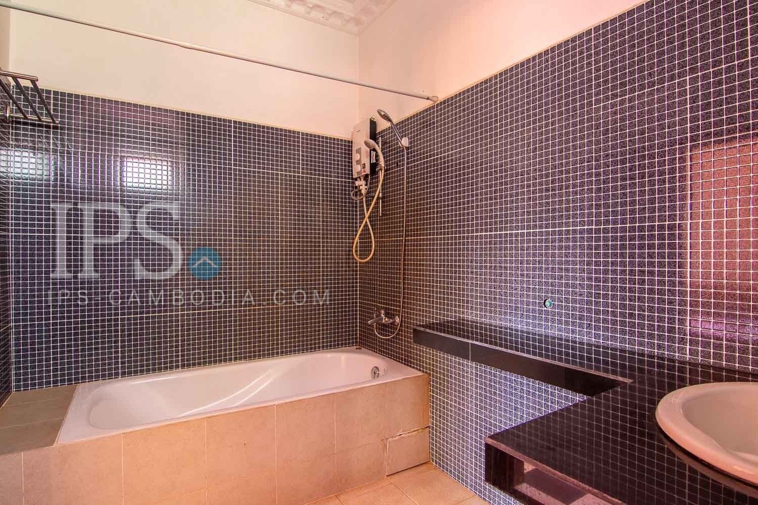 5 Bedroom Villa For Sale - Sala Kamreuk, Siem Reap - Image 18
