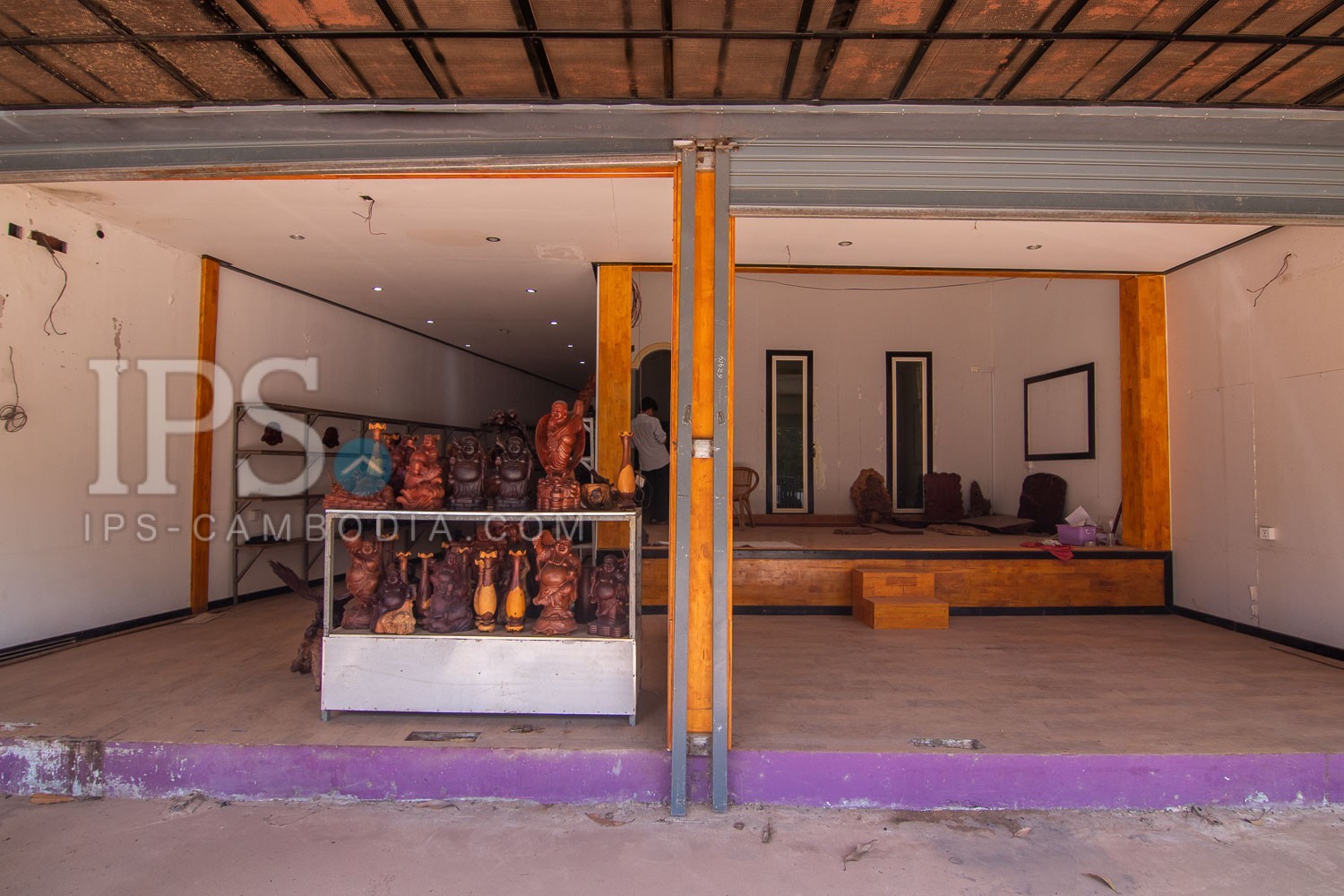 2 Bedroom House For Sale - Svay Dangkum, Siem Reap - Image 3