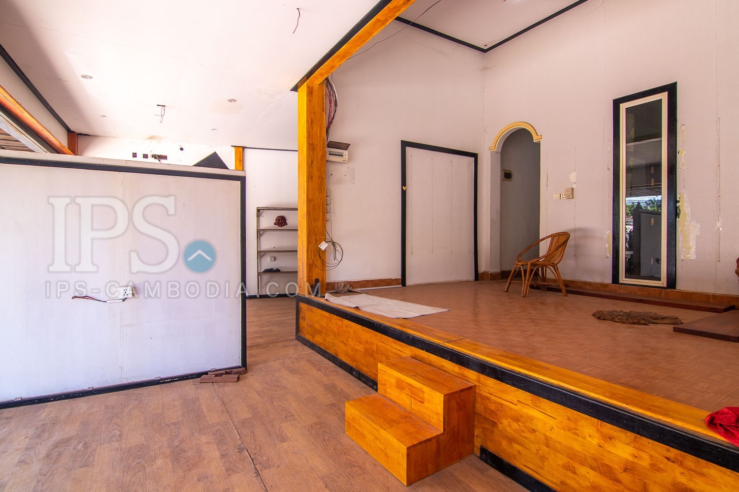 2 Bedroom House For Sale - Svay Dangkum, Siem Reap - Image 2