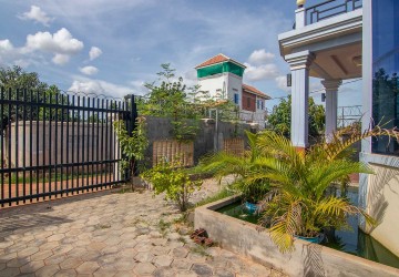 2 Bedroom House For Sale - Slor Kram, Siem Reap thumbnail