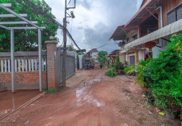 4 Bedroom Villa For Sale  - Svay Dangkum, Siem Reap thumbnail