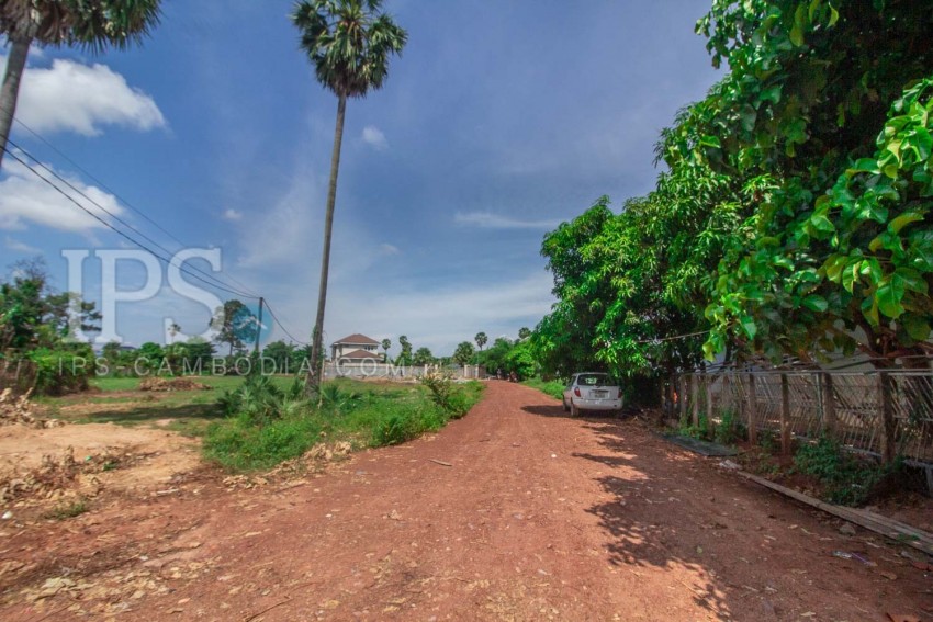 2710 sqm Land  For Sale - Svay Dangkum, Siem Reap