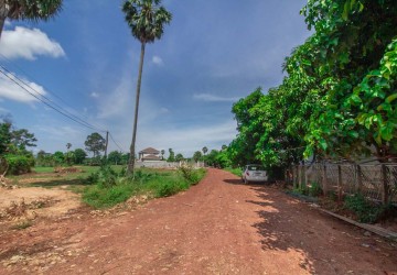 2710 sqm Land  For Sale - Svay Dangkum, Siem Reap thumbnail