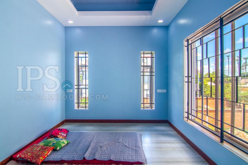 4 Bedroom House For Sale - Svay Dangkum, Siem Reap