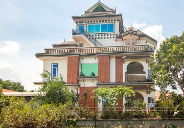 5 Bedroom Villa For Sale - Sala Kamreuk, Siem Reap thumbnail