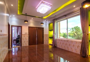 5 Bedroom Villa For Sale - Sala Kamreuk, Siem Reap thumbnail