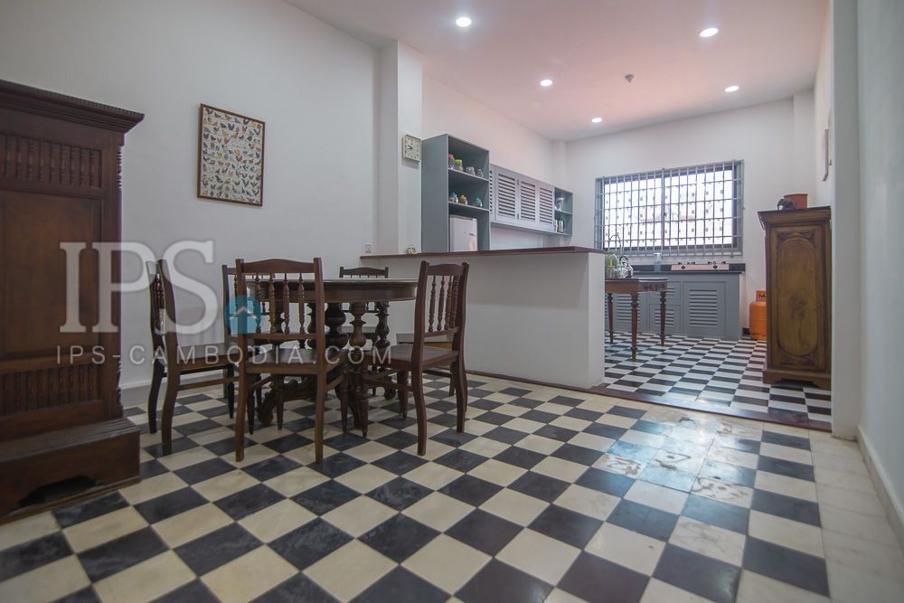 3 Storey Shophouse For Rent - Wat Phnom, Phnom Penh - Image 17