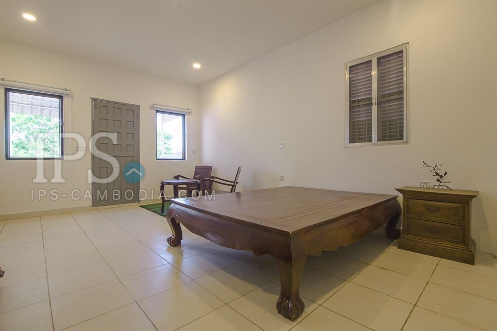 3 Storey Shophouse For Rent - Wat Phnom, Phnom Penh - Image 4