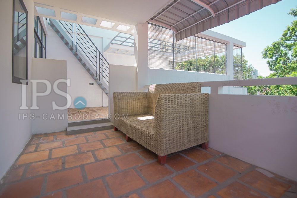 3 Storey Shophouse For Rent - Wat Phnom, Phnom Penh - Image 11