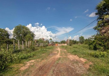  1722 Sqm Land For Sale - Slor Kram, Siem Reap thumbnail