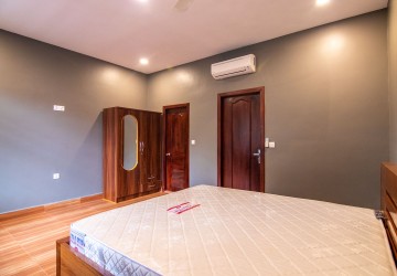 1 Bedroom Apartment For Rent - Svay Dangkum, Siem Reap thumbnail