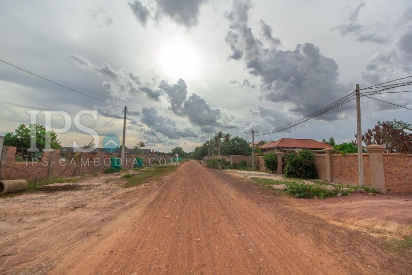 275 Sqm Land For Sale - Svay Dangkum, Siem Reap