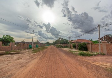 275 Sqm Land For Sale - Svay Dangkum, Siem Reap thumbnail