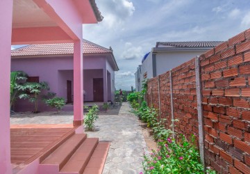 Twin Villa For Sale - Chreav, Siem Reap thumbnail