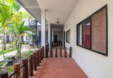 11 Bedroom Boutique Villa For Rent - Svay Dangkum, Siem Reap thumbnail