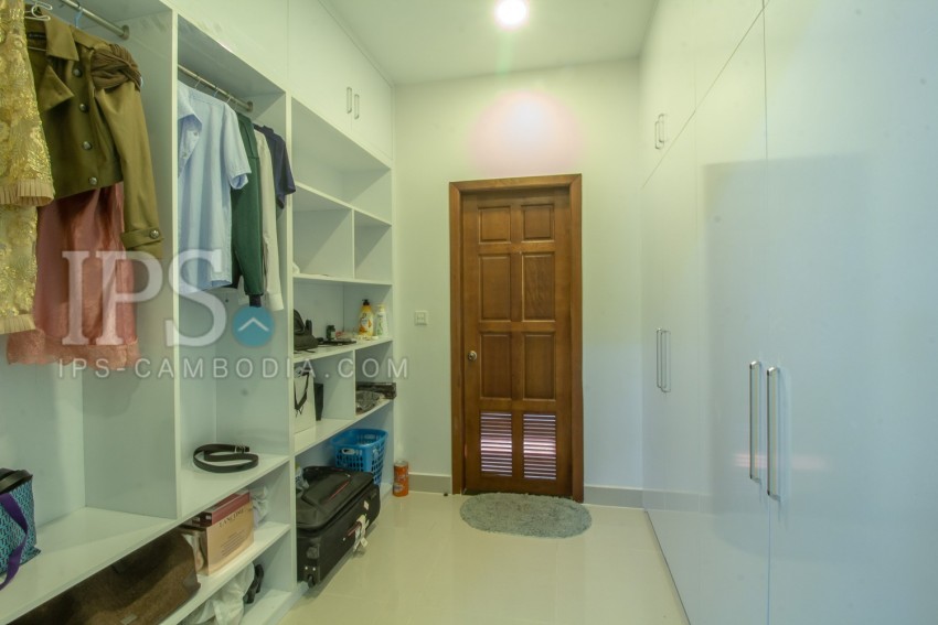 3 Bedroom Flat For Rent - Svay Dangkum, Siem Reap