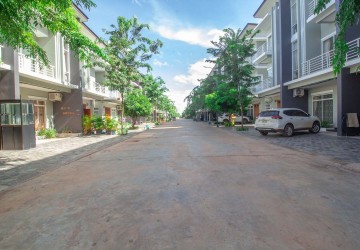 3 Bedroom Flat For Sale - Svay Dangkum, Siem Reap thumbnail