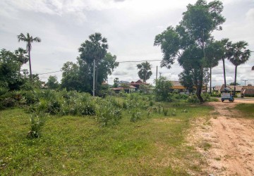 729 Sqm Land  For Sale - Road 60, Siem Reap thumbnail