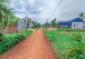 450 Sqm Land For Sale - Wat Po, Siem Reap thumbnail