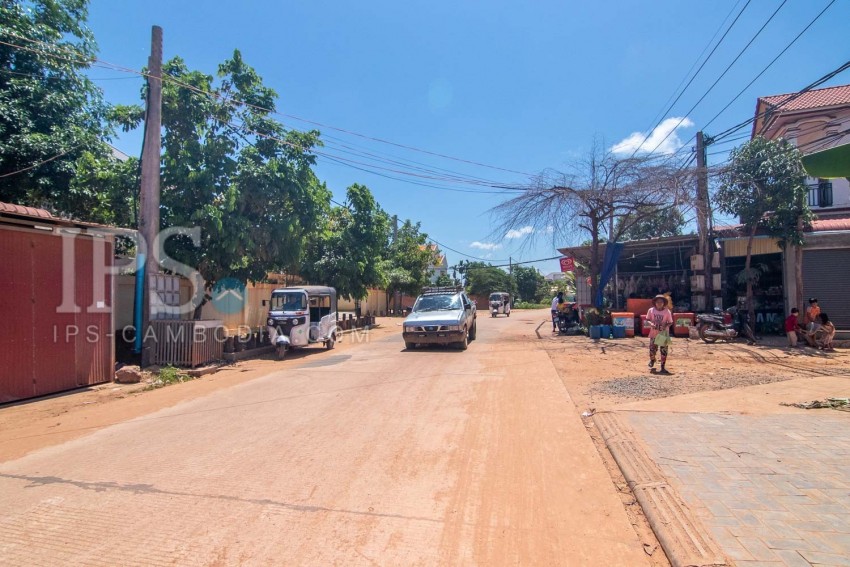 2 Bedroom House For Sale - Svay Dangkum, Siem Reap