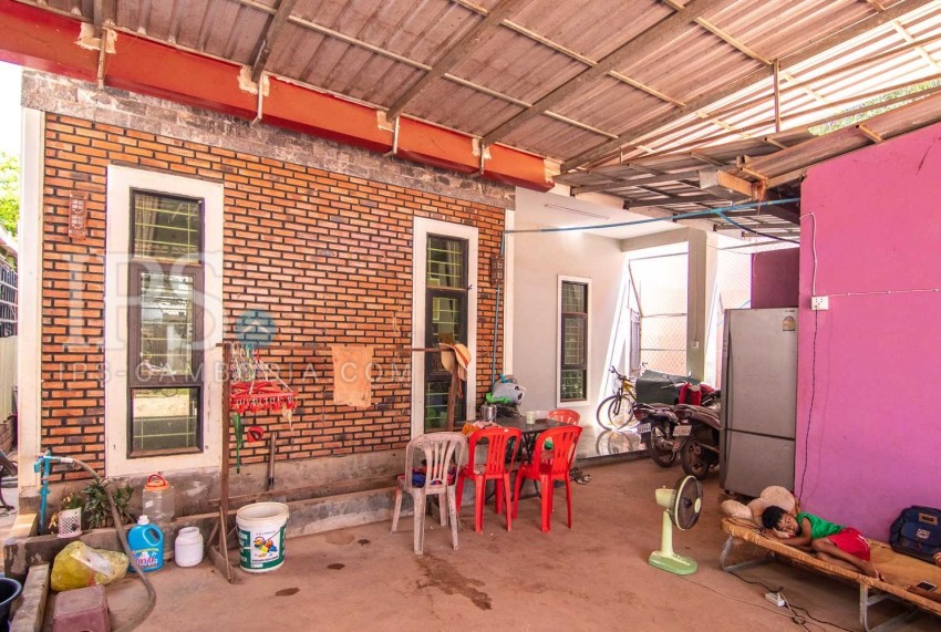 2 Bedroom House For Sale - Svay Dangkum, Siem Reap