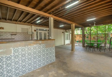 4 Bedroom Villa For Sale- Svay Dangkum, Siem Reap thumbnail