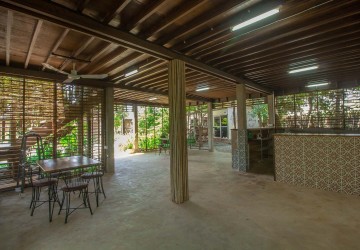 4 Bedroom Villa For Sale- Svay Dangkum, Siem Reap thumbnail