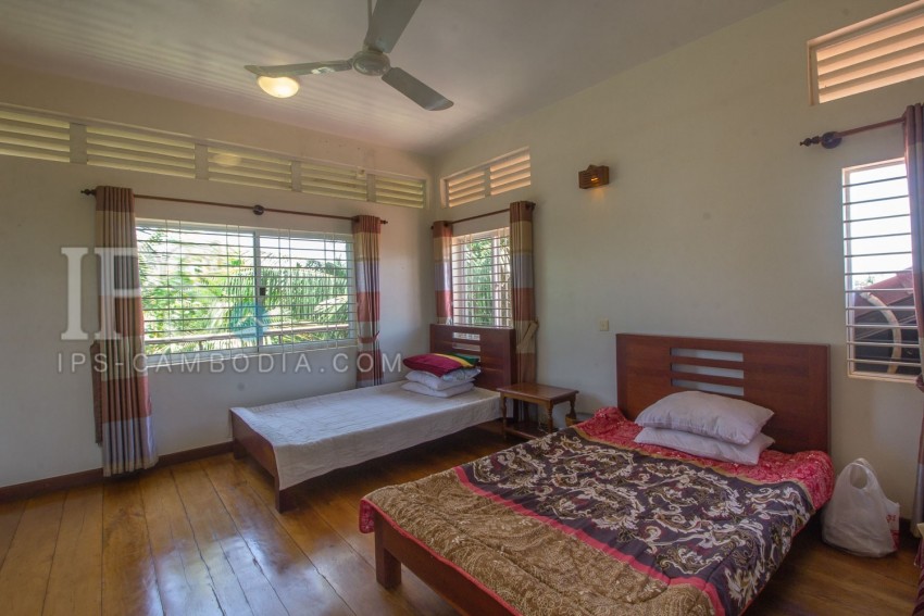 4 Bedroom Villa For Sale- Svay Dangkum, Siem Reap