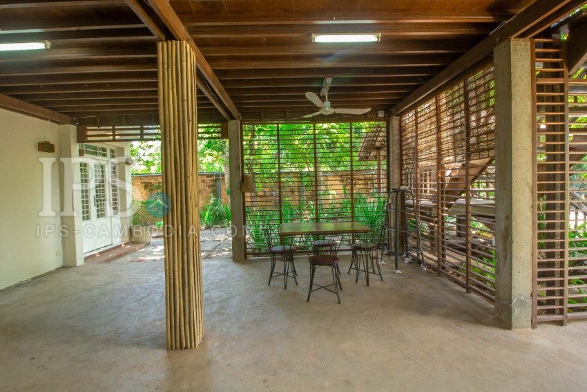 4 Bedroom Villa For Sale- Svay Dangkum, Siem Reap