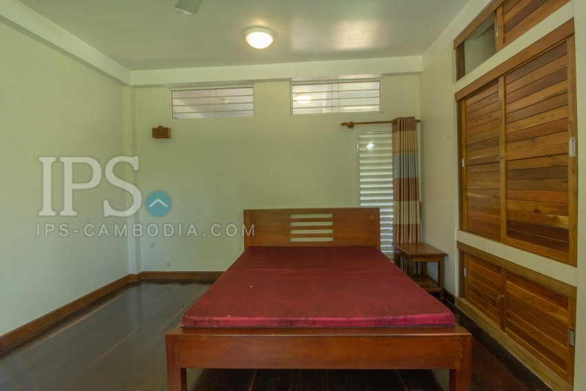 4 Bedroom Villa For Sale- Svay Dangkum, Siem Reap