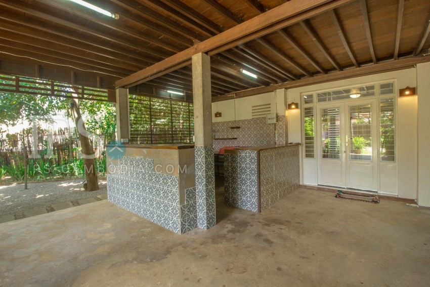 4 Bedroom Villa For Sale- Svay Dangkum, Siem Reap