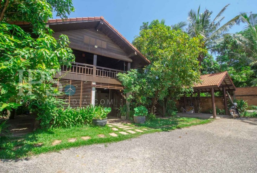 4 Bedroom Villa For Sale- Svay Dangkum, Siem Reap