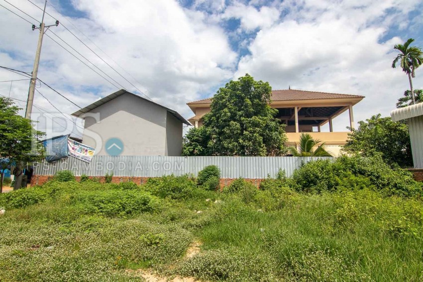   361 Sqm Land For Sale - Svay Dangkum, Siem Reap