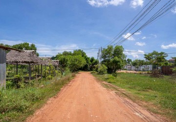 5 Bedrooms Villa For Sale - Svay Dangkum, Siem Reap  thumbnail