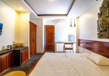 5 Bedrooms Villa For Sale - Svay Dangkum, Siem Reap  thumbnail