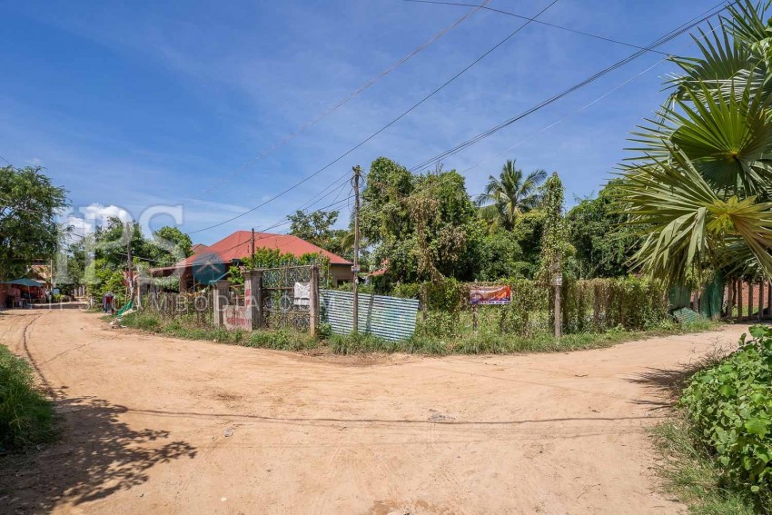 792 Sqm Land  For Sale - Night Market Area, Siem Reap