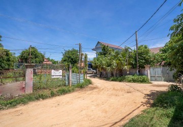 792 Sqm Land  For Sale - Night Market Area, Siem Reap thumbnail