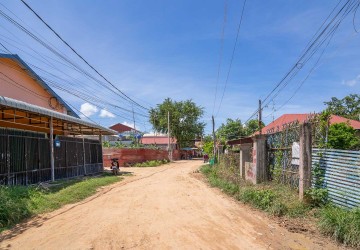 792 Sqm Land  For Sale - Night Market Area, Siem Reap thumbnail