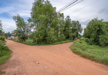 200 Sqm Land For Sale - Slor Kram, Siem Reap thumbnail